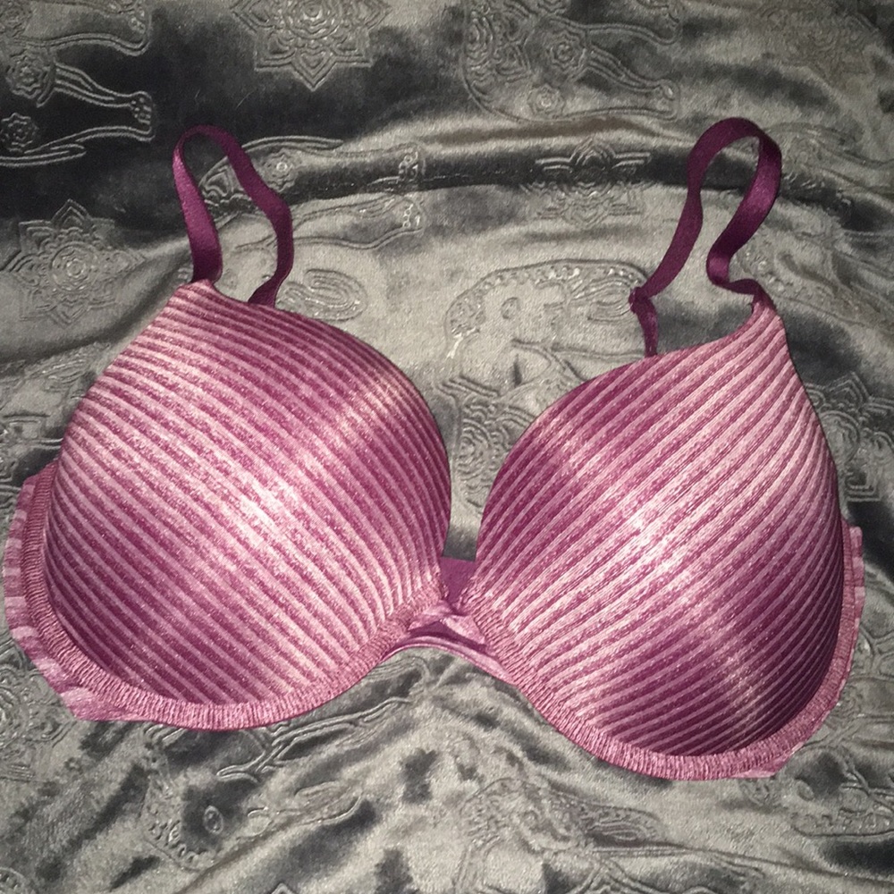 Victoria Secret bra!